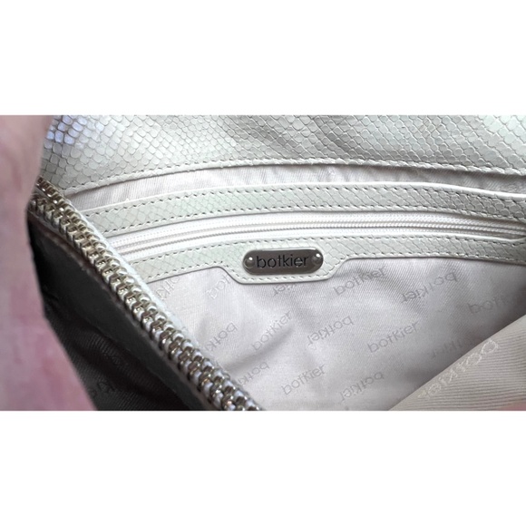 Botkier Isla Embossed Leather (Faux Lizard) Shoulder Bag + Orig.DustBag = [NWOT] - Picture 4 of 15